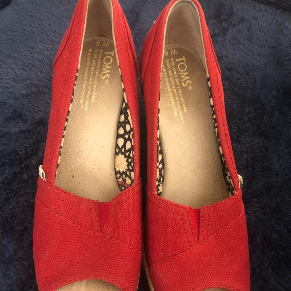Toms Red Canvas Wedge Espadrilles